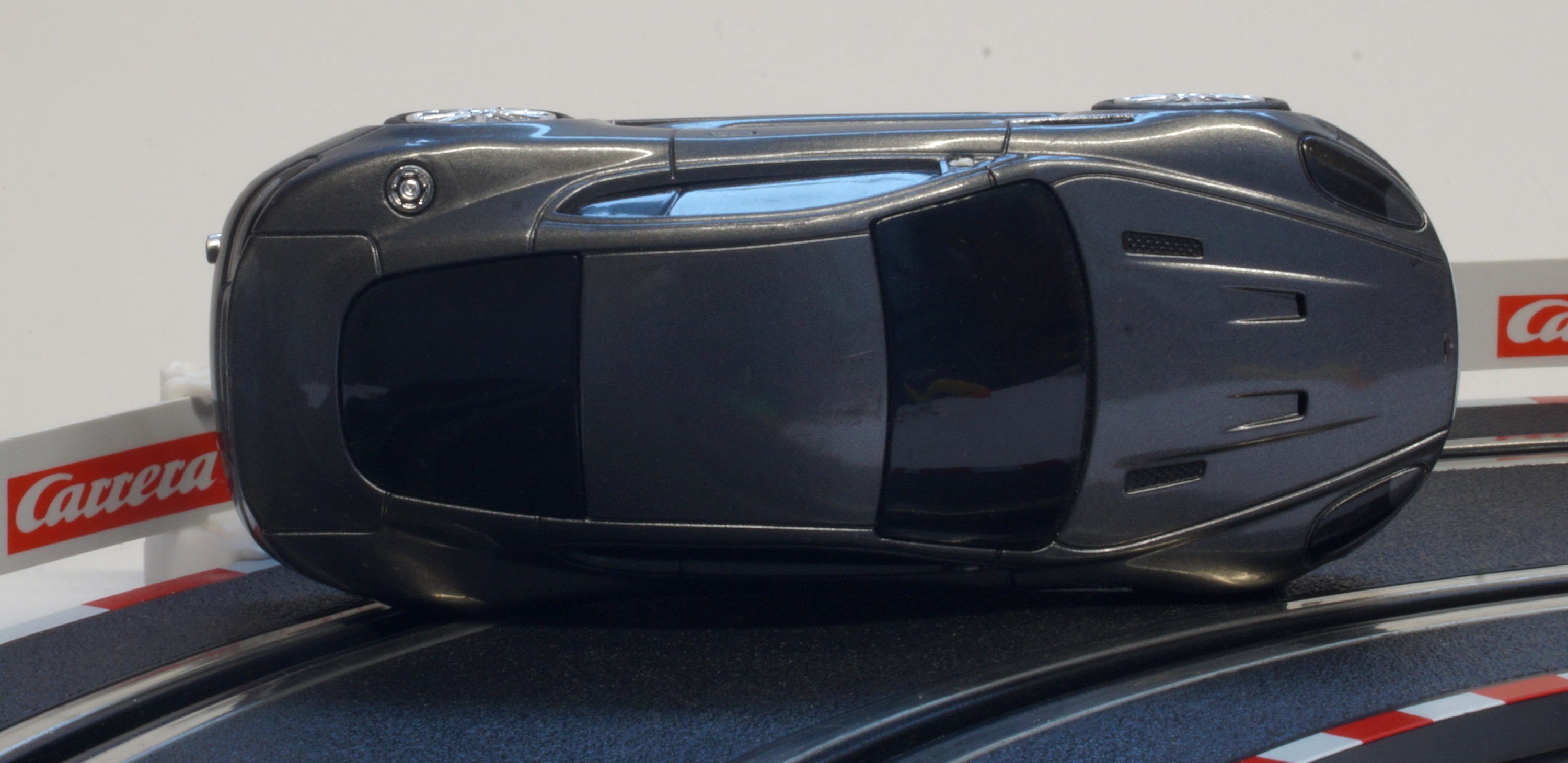 61006 - Aston Martin DBS James Bond - Casino Royale 61006 - Aston Martin DBS James Bond - Casino Royale