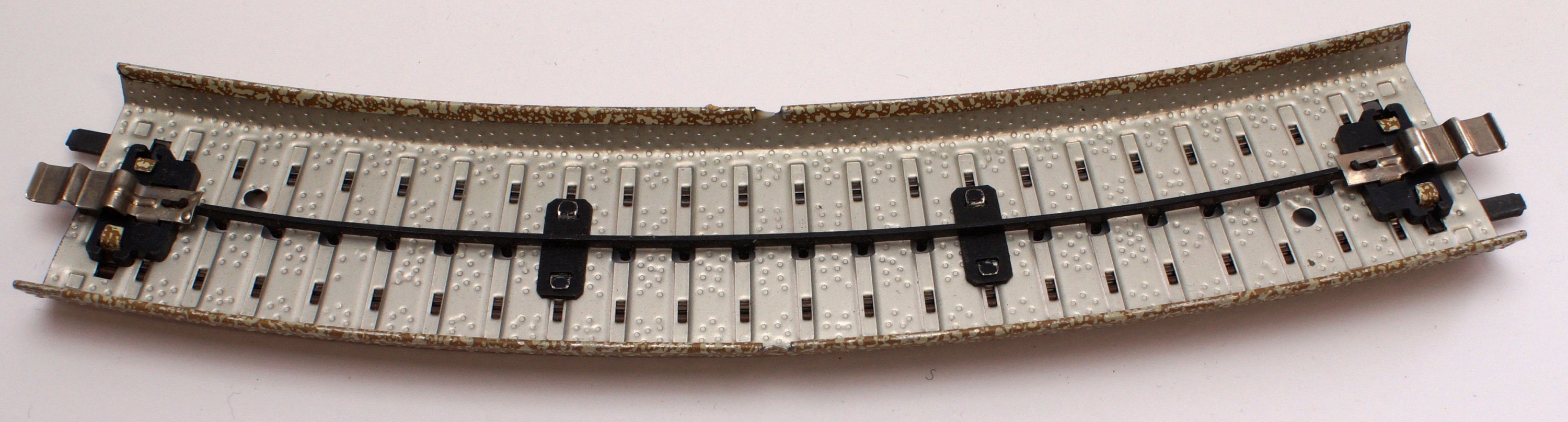 Märklin H0 gebogenes Gleis 5100 M-Gleis