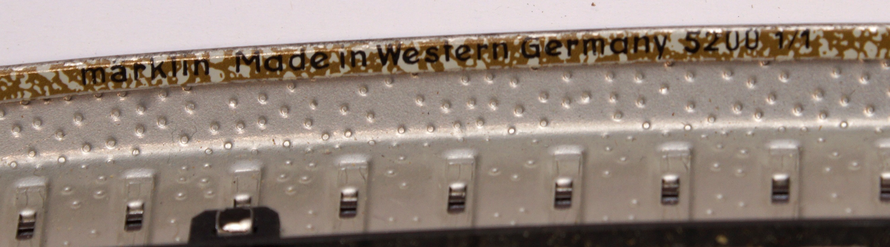 Märklin H0 gebogenes Gleis 5200 M-Gleis